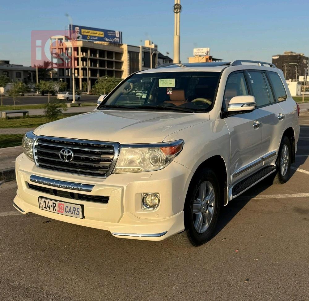 تويوتا لاندكروزر